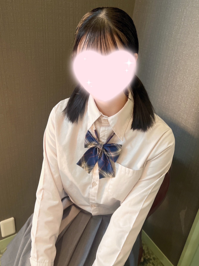 相葉 れな(18)