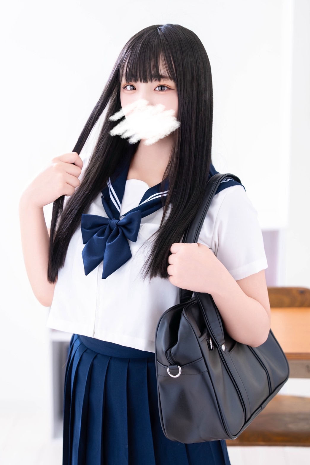 相坂 ねね(19)