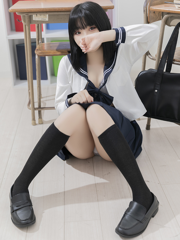 五月 りり(19)